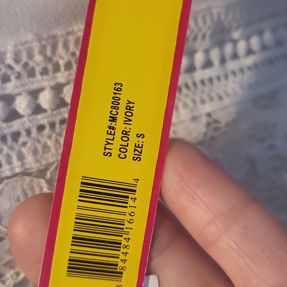 New Catherine Malandrino Lace Top - Picture 8 of 13